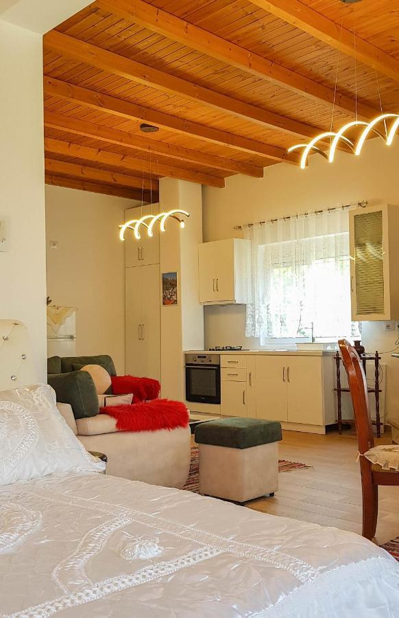 Villa Goliku Peshtan Bagian luar foto