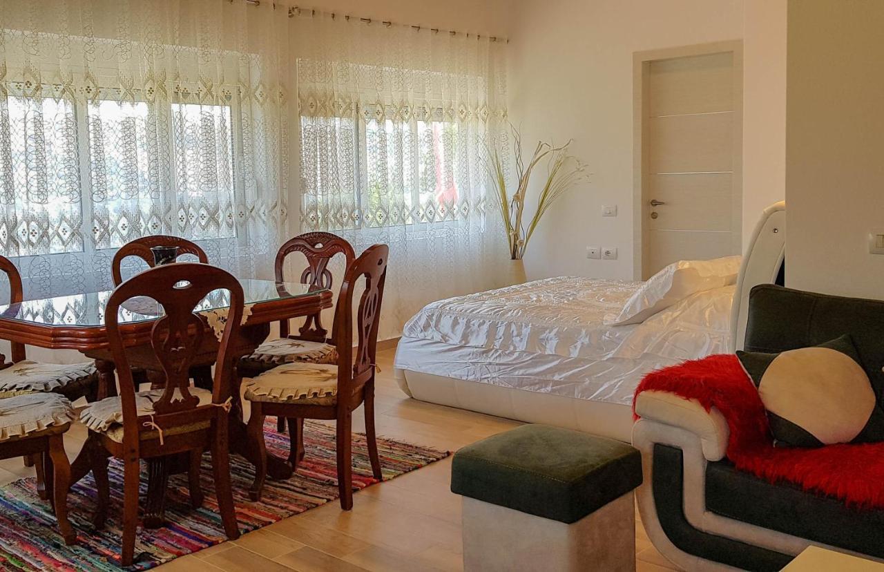 Villa Goliku Peshtan Bagian luar foto