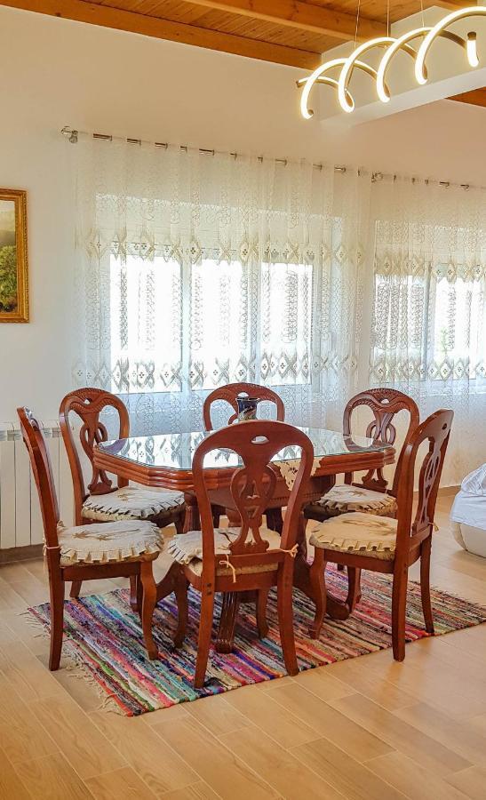 Villa Goliku Peshtan Bagian luar foto