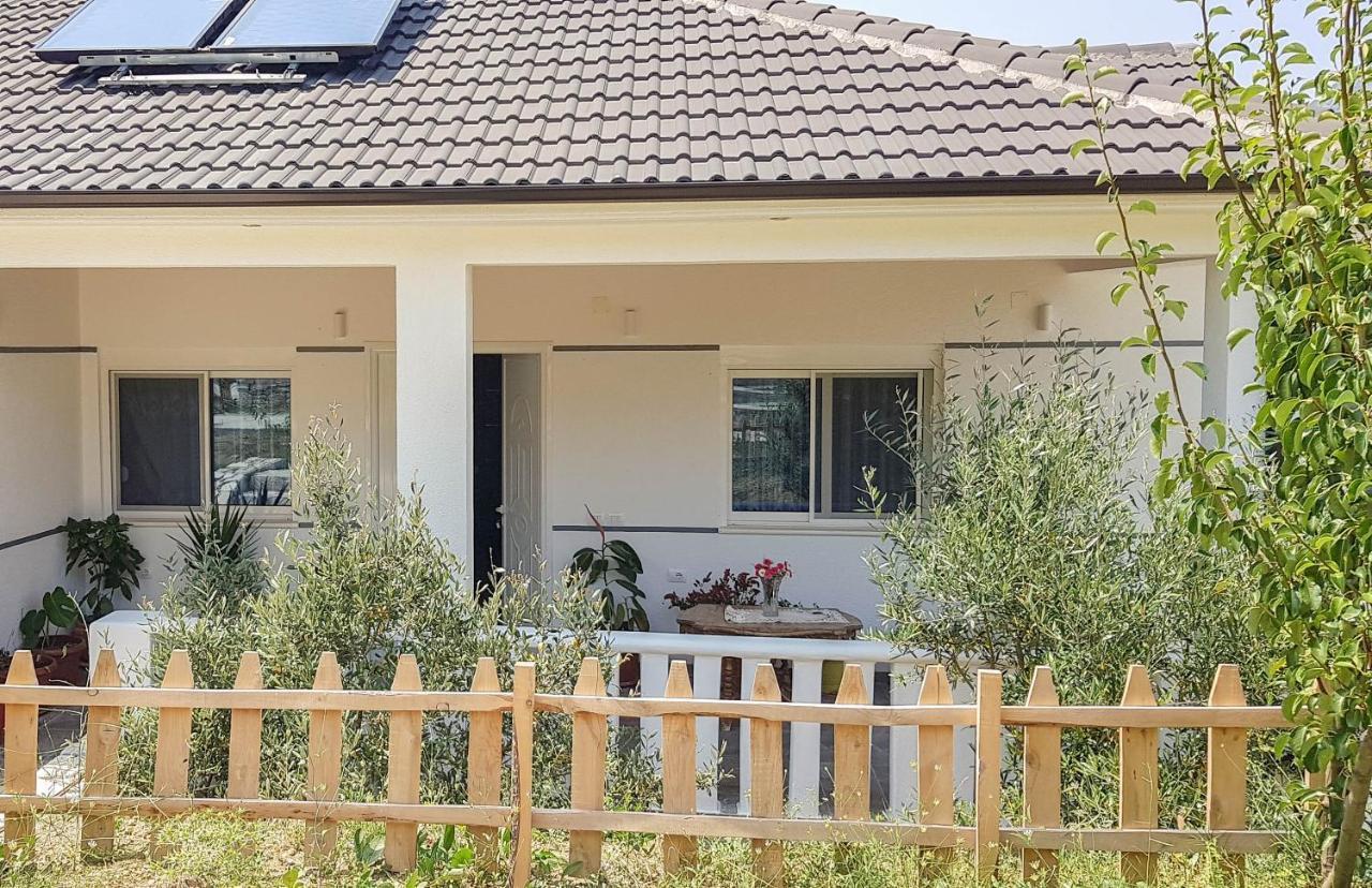 Villa Goliku Peshtan Bagian luar foto